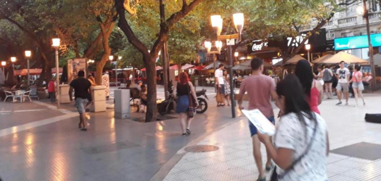 Апартаменти Departamento Centrico, Pasos Peatonal Мендоса Екстер'єр фото