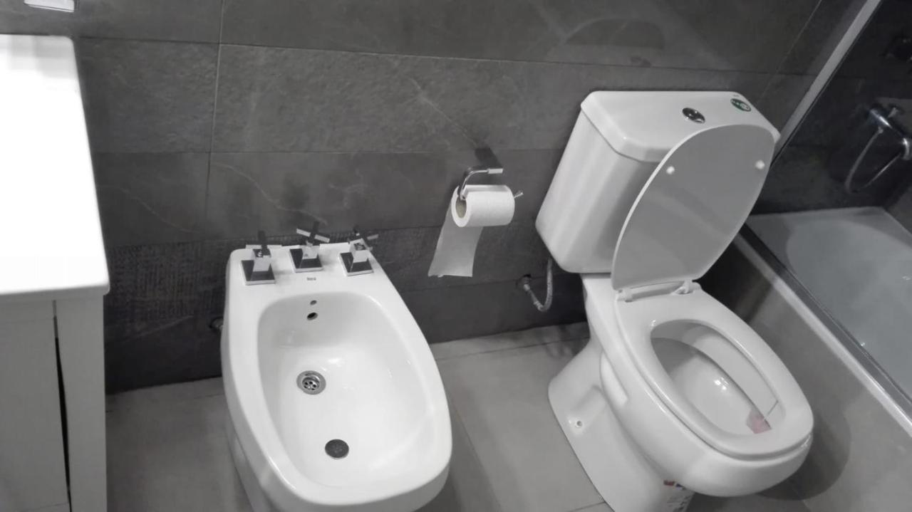 Апартаменти Departamento Centrico, Pasos Peatonal Мендоса Екстер'єр фото