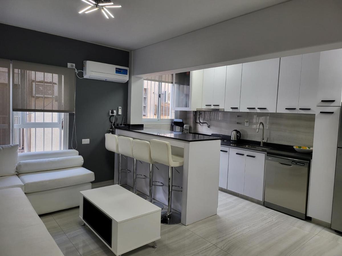 Апартаменти Departamento Centrico, Pasos Peatonal Мендоса Екстер'єр фото